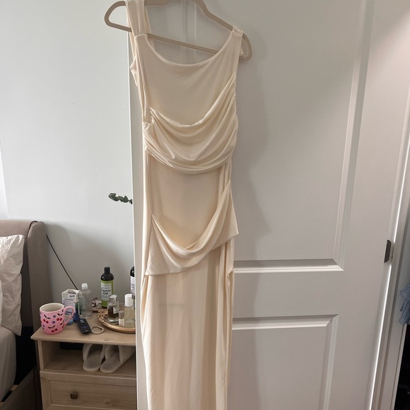 MESHKI henley ivory dress maxi - Picture 4 of 5